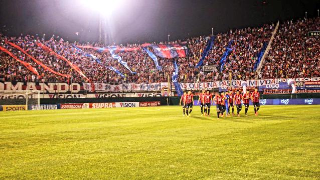 fabbrojony17's tweet photo. El apoyo de todo el pueblo Cerrista🔴🔵 siempre presente...... Vamos Cerro. http://t.co/bVwXj9Ls8b