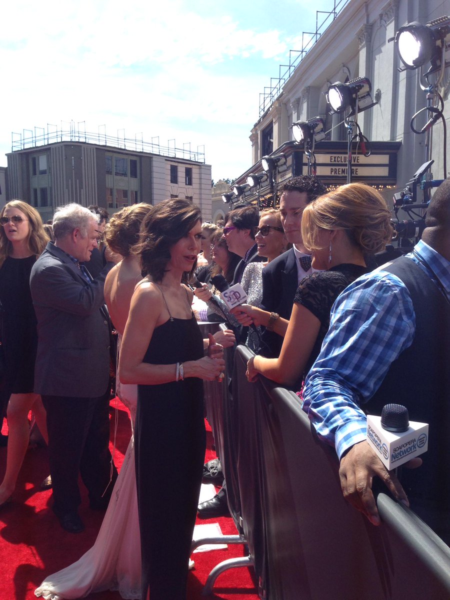 PopTV's tweet photo. Gods &amp; goddesses of TV walk the #DaytimeEmmys red carpet. Can. Not. Wait. for the main event. Tonight, 8ET/5PT! http://t.co/w4j2PgOHPu