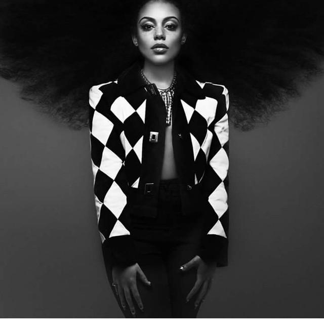 mark_a_benson's tweet photo. #basheba #british #singer #songwriter #hair #amazing http://t.co/BBeivqDIR0