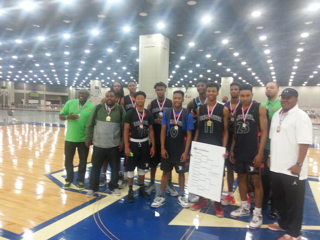 PQSports's tweet photo. Team Power 17U wins the Gold Bracket at #EddieFordSpringClassic #PowerRise @jalenbutler @GTuckerHoops @AugBball http://t.co/3M1xkXTzX8