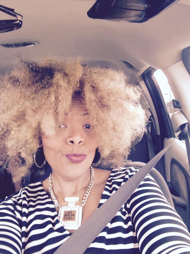 headlinementors's tweet photo. Just me being me http://t.co/x3x2Ttqqsx