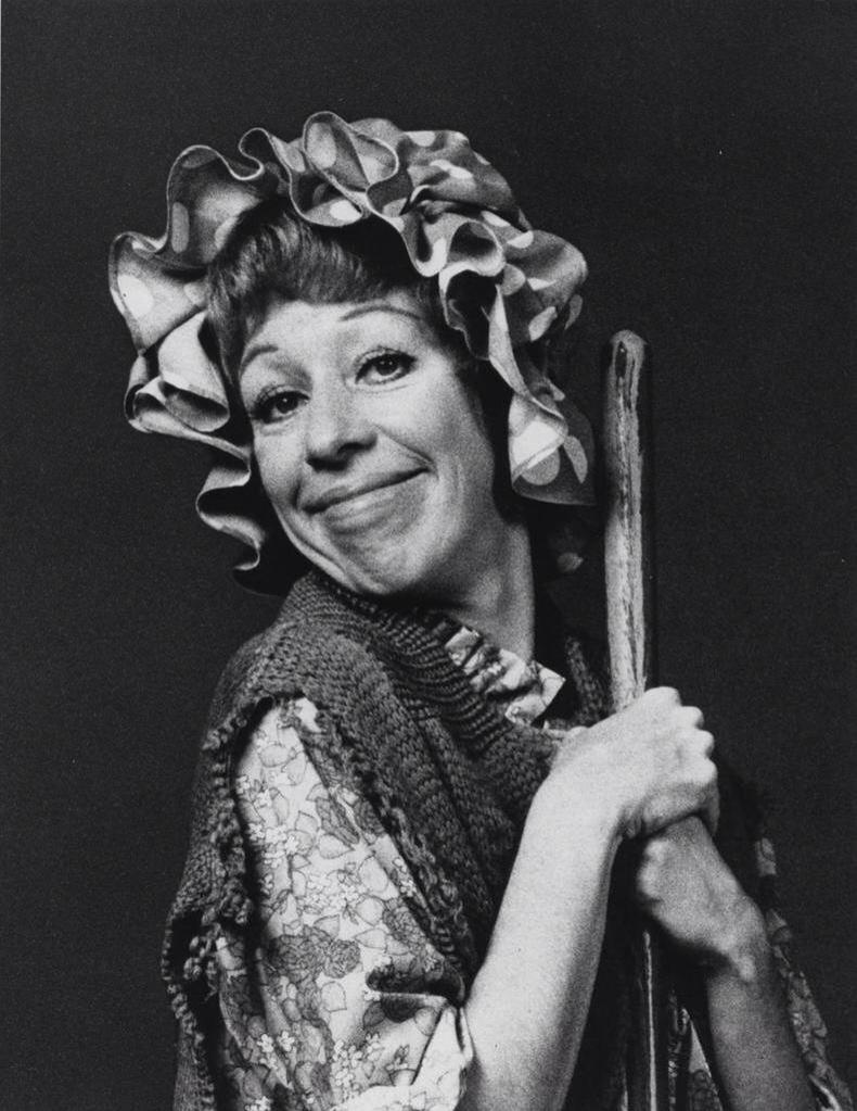 Happy Birthday to Carol Burnett :) 