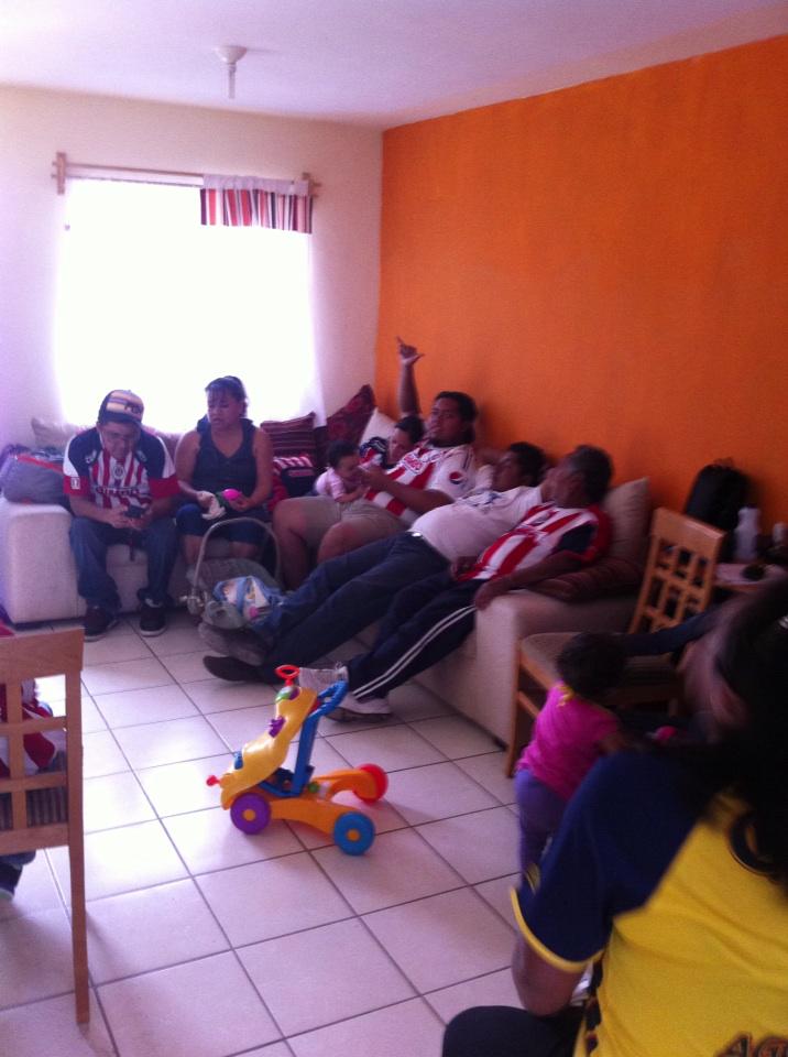javiergrcia's tweet photo. #soyelclasicochivas http://t.co/TRjdAFsFAU