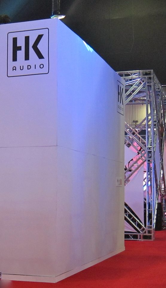 Hi_TechAudio's tweet photo. la @soundcheckXpo   está en su punto máximo!!!  Ven a visitar el GENIAL stand de @Hi_TechAudio en el Salón Mexica. http://t.co/Obd44CtGAv