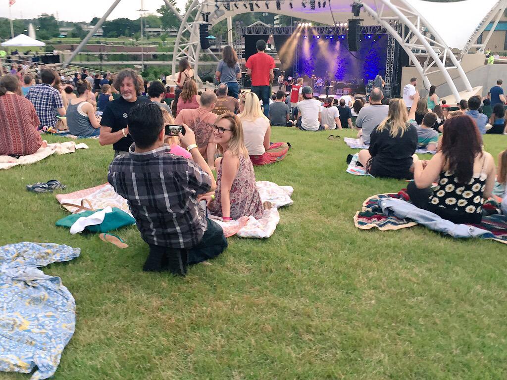 Visit_Tally's tweet photo. The beautiful Tally sunset at the @Wilco concert! Share photos w/ #TallySpring for a chance to win BIG! #IHeartTally http://t.co/hjlpwLPQZS