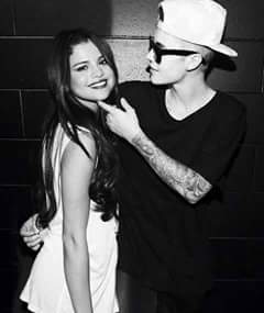 lautanasiah's tweet photo. JELENA IS REAL 👊😍💘
@justinbieber #WeAllAreShots #ShotsHasVideo http://t.co/lKRYlgrHNG