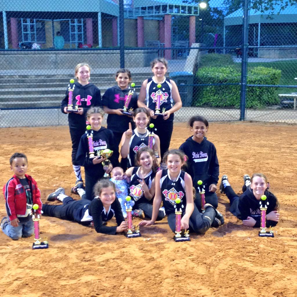 SCPerfectGameSB's tweet photo. Congratulations to our #USSSAFreedomSpringFury 10U Tournament Champions, Dixie Divas (Latta SC)! #USSSAChampions http://t.co/scryqECNTS