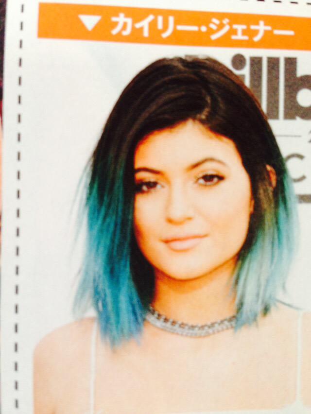 تويتر Anne على تويتر 髪色を写真みたいな青にすると 色落ちして緑になるから 色落ち してもキレイって言ってくれる人と染め直ししないの って言う人が居てさ 本人にはどこまで色落ちしたら汚いのかがわからん 人からの評価で美容室の行きどきを決めてる Http تويتر Anne على تويتر 髪色を写真みたいな青にすると 色落ちして緑になるから 色落ち してもキレイって言ってくれる人と染め直ししないの って言う人が居てさ 本人にはどこまで色落ちしたら汚いのかがわからん 人からの評価で美容室の行きどきを決めてる Http