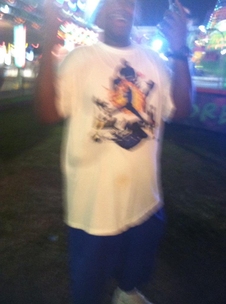 PHSwaterwars's tweet photo. Shane Mace takes down CHALUP http://t.co/8jXEl3o8Qu