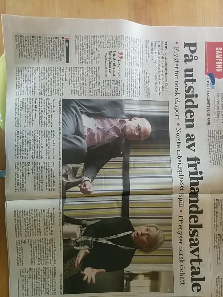 CDubrau's tweet photo. Monica Mæland og @VidarHelgesen etterlyser debatt om #TTIP i @Dagsavisen i dag - men hvor er informasjon for debatt? http://t.co/1uQdAEBd1o