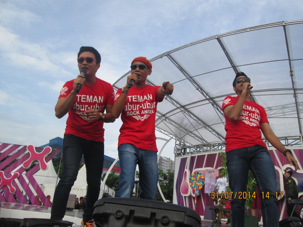Cjr tweet media