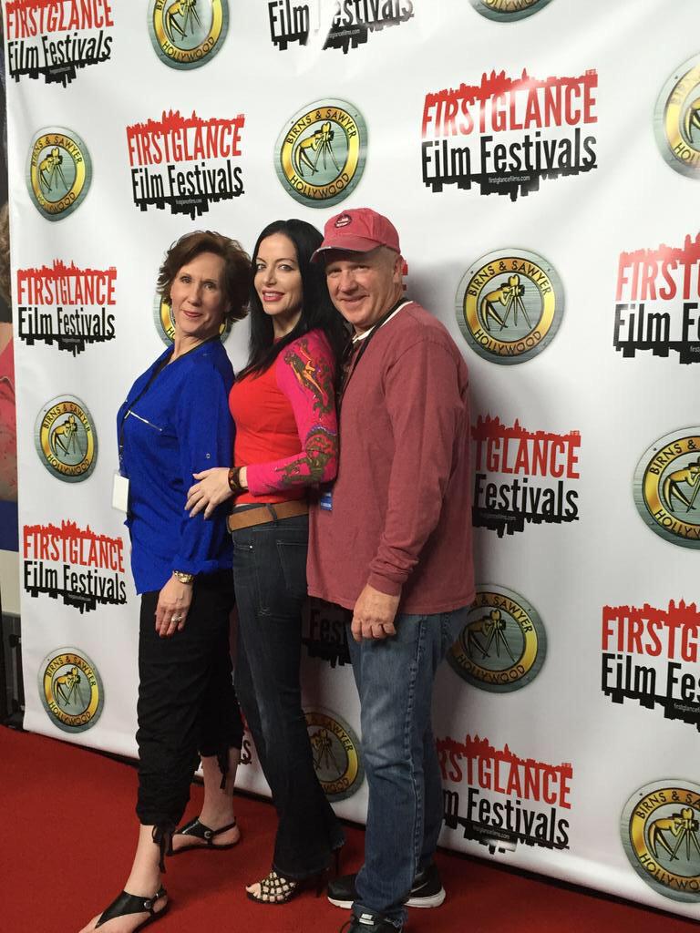 RosalieTenseth's tweet photo. @IvonnaCadaver @MikeyKehoe #thank you &amp; your #friends for making me feel so welcome to LA @FirstGlanceFilm #FGLA15 http://t.co/CZ2donRvCA
