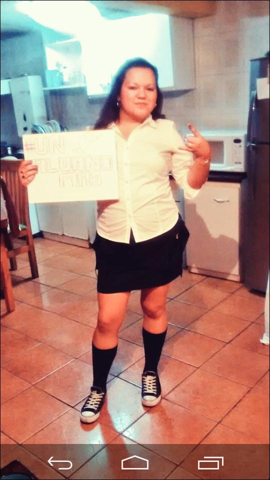 18Cp7's tweet photo. @MelendiChile  
#graciasmelendiporunalumnomas  😘👏👏 http://t.co/9bg19Cs76I