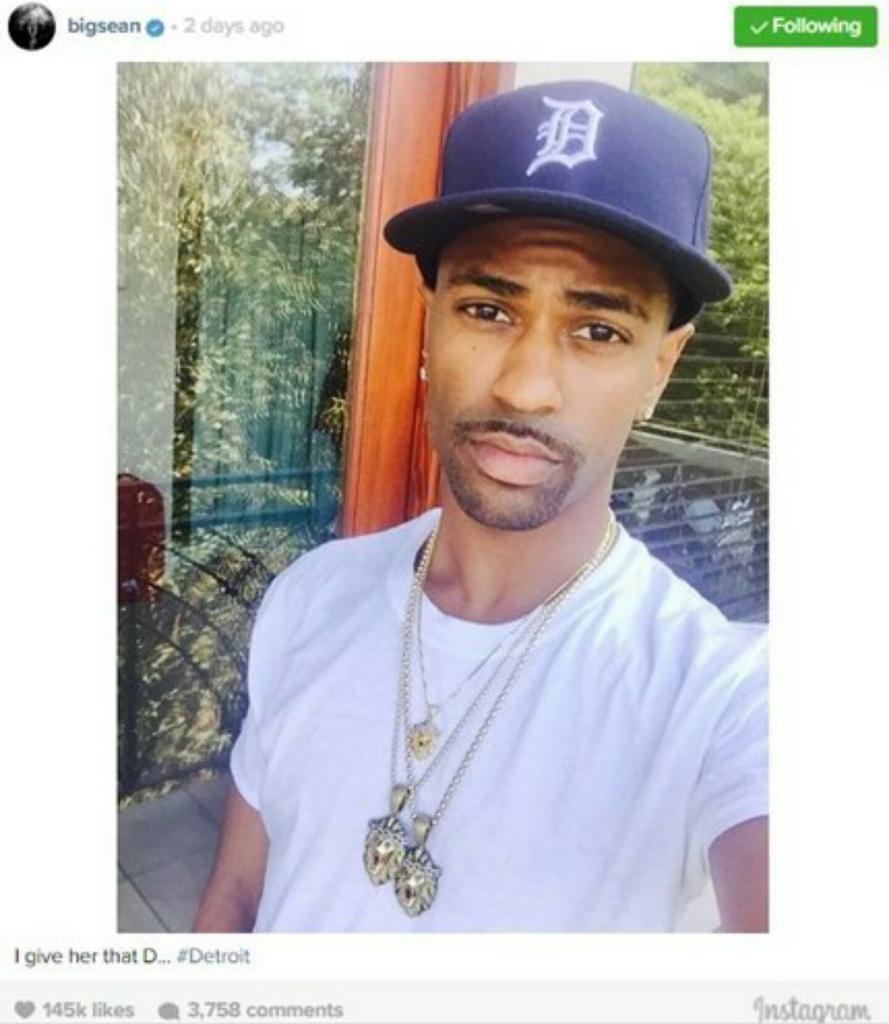 RealLifefactss_'s tweet photo. Ariana Grande's Dad Just Broke The Internet With His Latest Comment On Big Sean Instagram
👉 http://t.co/fAn8RF0ghf 👈 http://t.co/QbM2KqAz2F