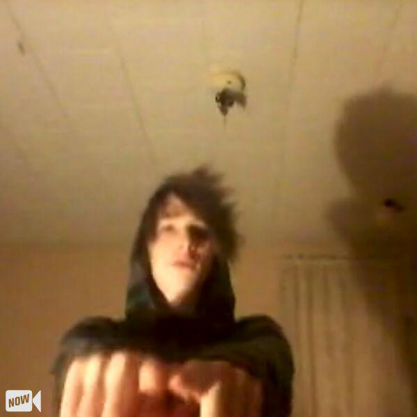 TwittingtonBlog's tweet image. 🔴 LIVE @NerdyBearJer on #YouNow - younow.com/Jerth/47522379…