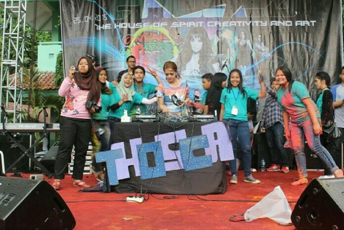 DJ Yasmin with Fighters! #thosca80 #party