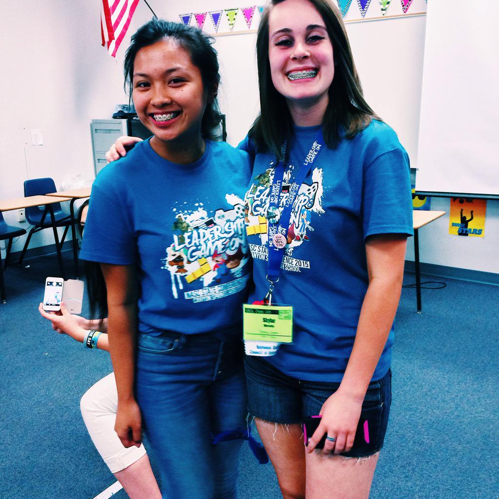 closophant's tweet photo. I'm gunna miss all my friends I made at #NASCGameOn 💔 http://t.co/kwXUaAYc9p