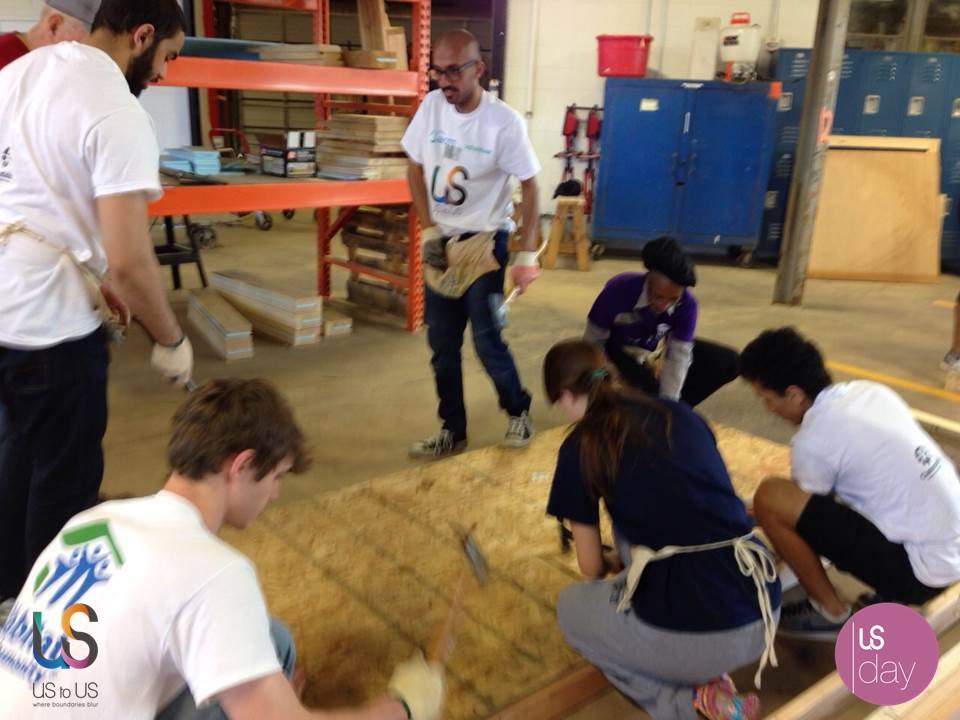 UstoUSorg's tweet photo. شارك فريق Us to Atlanta بالتعاون منظمة Habitat for Humanity بالتطوع في بناء مساكن للأسرالمحتاجة  #سعادة_العطاء http://t.co/QgoyUxqFZz