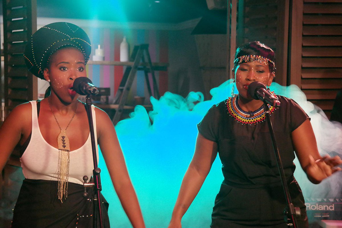 expressoshow's tweet photo. What a powerful performance by young rising star Thulie, singing a Freedom medley! #ExpressoMuso http://t.co/Xm2zjebXpC