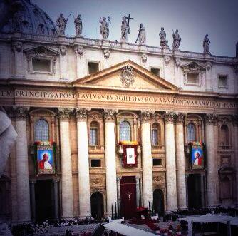 AGisotti's tweet photo. Un anno fa la Canonizzazione di Giovanni XXIII e Giovanni Paolo II. @2popesaints http://t.co/Pijht3x3D2