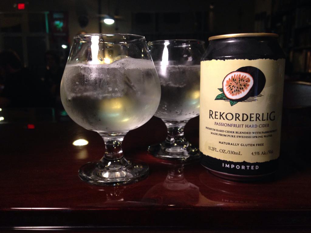 Jenn_Alien's tweet photo. Treat yo self @geekfitgirl http://t.co/xnh1Sb8mI9