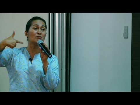 Quality__PR's tweet image. TEDxKL - Yasmin Ahmad - 6/3/09 vid.staged.com/JZZo #staged