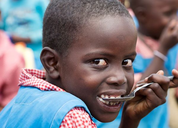 Ένα χαμόγελο είναι αρκετό για να μας δώσει δύναμη για να συνεχίσουμε #sophiafoundation #JustCare