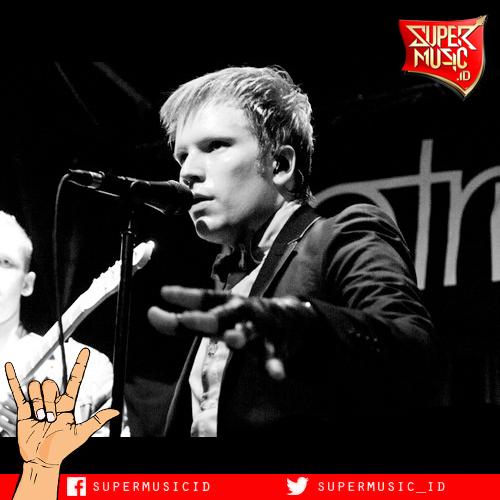 1984: giliran vokalis Fall Out Boy yang hari ini ulang tahun. Happy Birthday Patrick Stump 