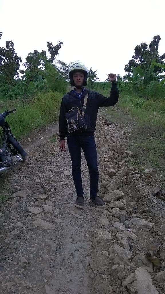 ade_aderoby tweet picture