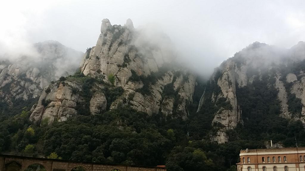 2015.4.19,몬세라토