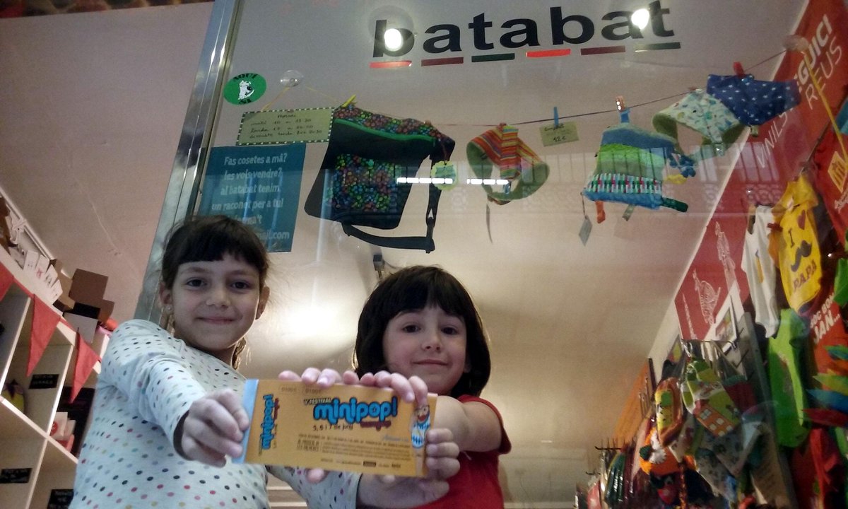 Fins el 30 d'abril: entrades #Minipop2015 a 6€ a <a href="/shivamusictgn/">Shiva Music</a> <a href="/ElLloro/">El Lloro</a> <a href="/producdelaterra/">ProductesdelaTerra</a> <a href="/batabatbatabat/">Batabat</a> @to2bebe