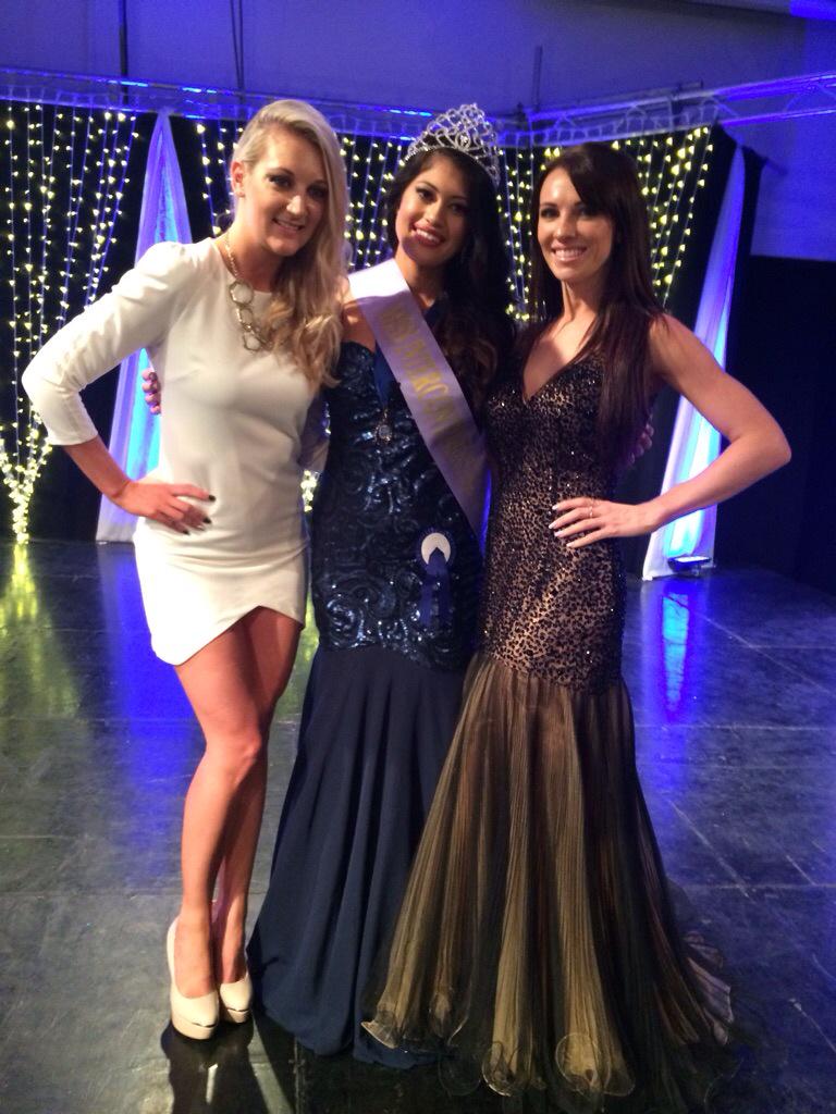 chrissyve's tweet photo. These beauties! @EmilyYoung43 @sophieburnside_ #WinningAtLife #missworldnz #MWNZ #VeModels #PageantLove http://t.co/Q9dBJOMEtC