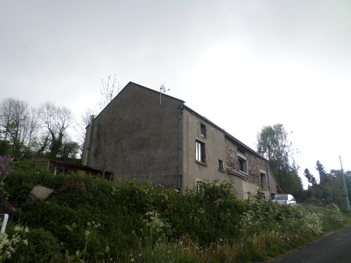 andresudrie's tweet photo. .@ZehnderGroupFR participe à la reconversion d'une grange du 18e siècle en #habitat économe http://t.co/lPcHh6NHvQ http://t.co/HdE6beKhoF