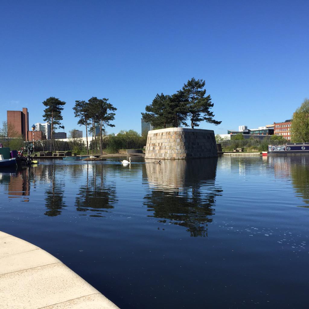 urban_splash's tweet photo. We're visiting our projects in New Islington this morning... #Marina #park #DiscoverUS http://t.co/Q9ri8FkRNC http://t.co/nBkqb20KPD