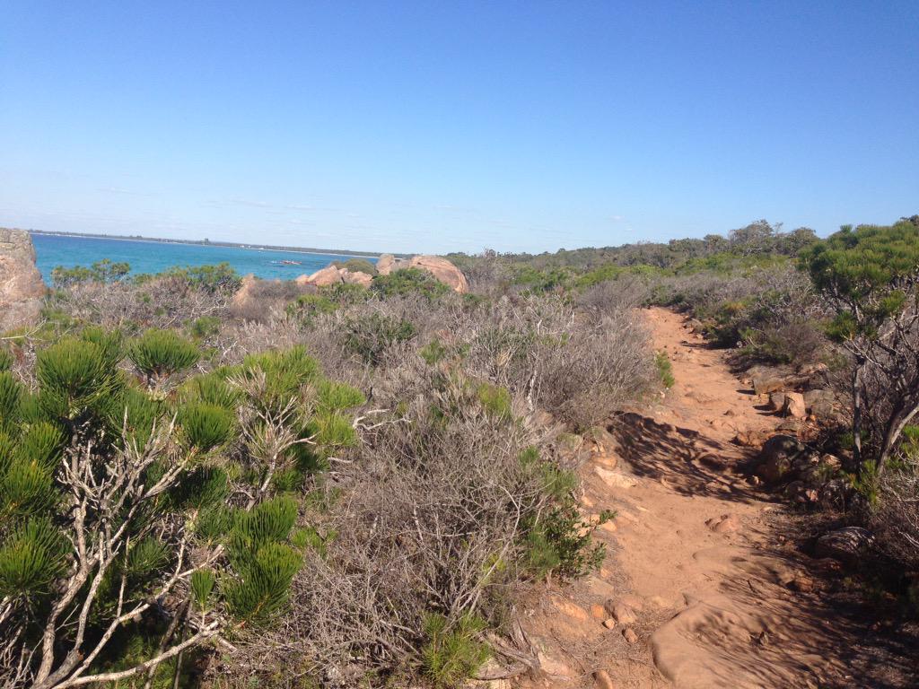 BenTruscott's tweet photo. Looking forward to winter trail running with @philmcco and @TriRun88 http://t.co/80cK9sd3nf