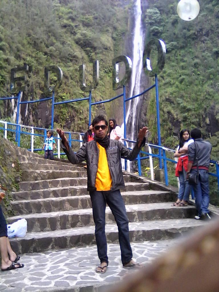 ekofebriant62's tweet photo. Sedudo http://t.co/SPjmPCzppr