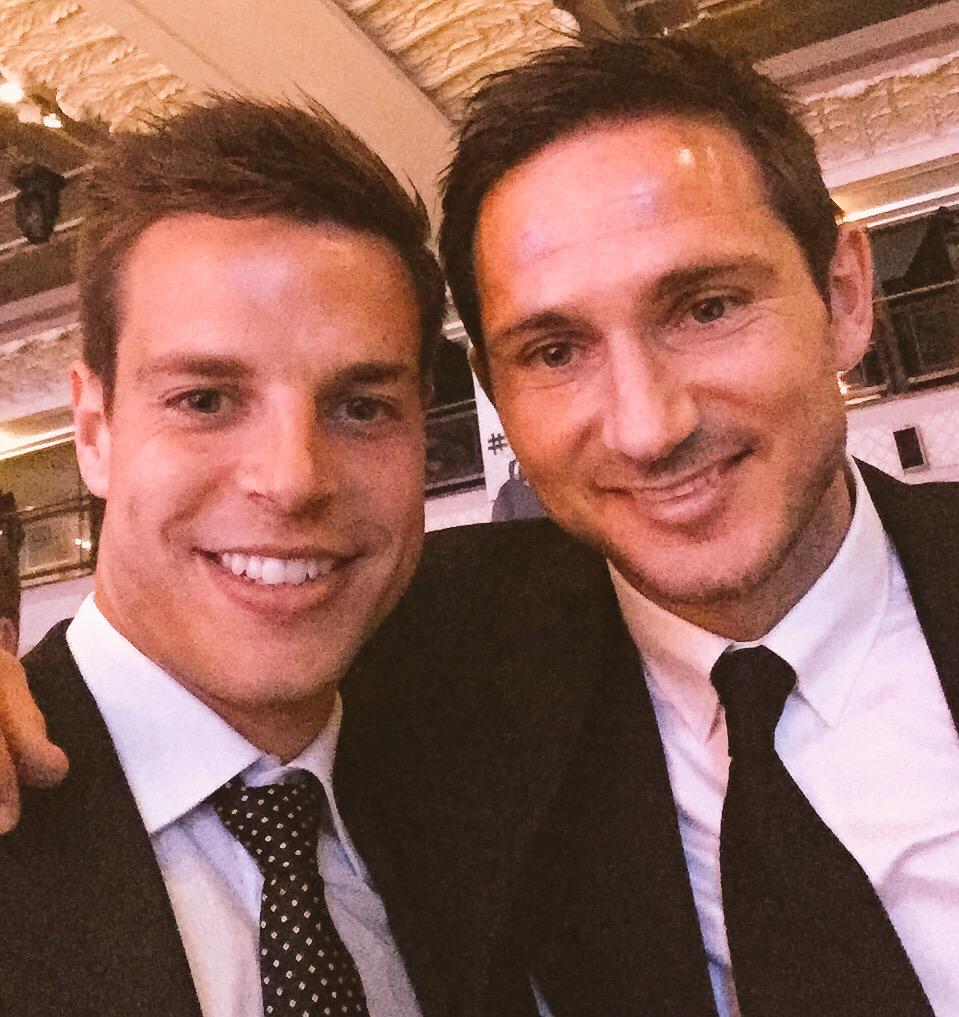 CesarAzpi's tweet photo. A great night at the @PFA Awards with friends. Congrats to the winners and specially to @hazardeden10! http://t.co/9QaRmG4Lud