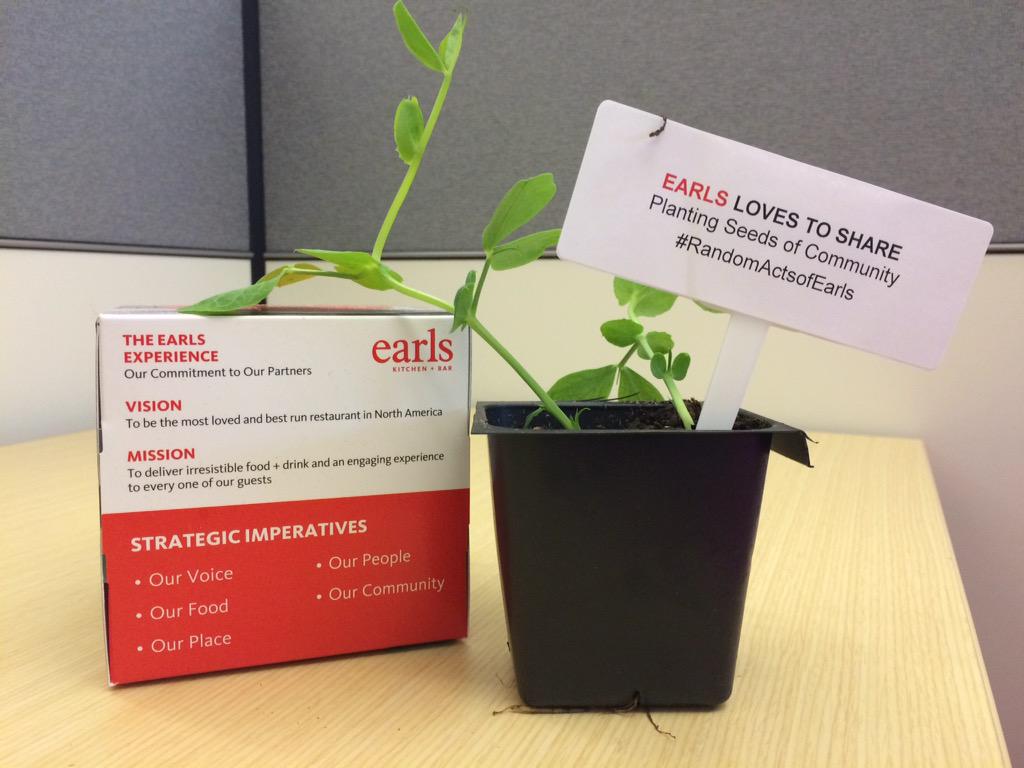 bcolemorgan's tweet photo. @ClaudsV15 thinking this will go to my niece who loves to garden! #RandomActsOfEarls #StealthMoves http://t.co/F3kX2emvjS