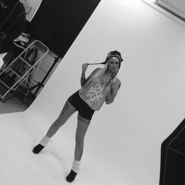 djcolski's tweet photo. Taking some behind the scenes shots of my baby girl💖😍💘 @NicolaNkelly #inkemodel #photoshoot #barbie #tattoo http://t.co/S1m8yH03z3