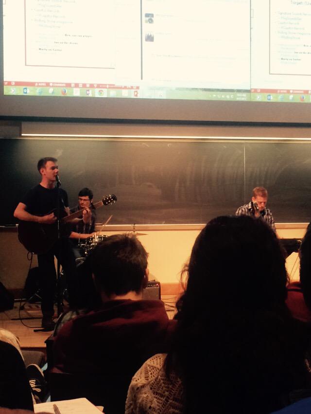 jessmart94's tweet photo. Hey @SigSoundsRec you should check out @TheNewRockwells #marketing301 http://t.co/rQDL0a76BC