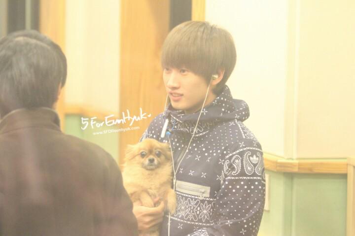 5FOReunhyuk's tweet photo. #RIPChoco #ThankyouChoco #WewillmissyouChoco 😭😭😭 http://t.co/t5a1WLMOq6