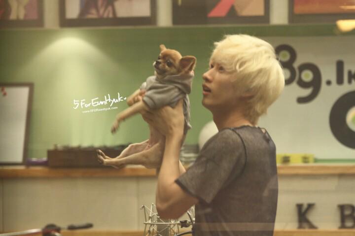 5FOReunhyuk's tweet photo. #RIPChoco #ThankyouChoco #WewillmissyouChoco 😭😭😭 http://t.co/t5a1WLMOq6