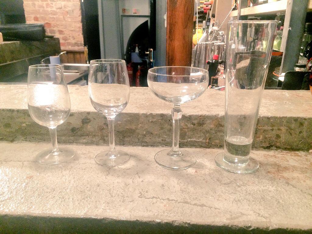 CoalVaults's tweet photo. Want any glasses? FREE FREE FREE! Head over to @TheVault_Soho they're having a clear out! http://t.co/Rsu4QMO834