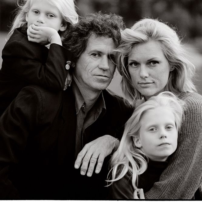 OnlyKRichards's tweet photo. Keith Richards by Annie Leibovitz  #Family #AlexandraRichards #TheodoraRichards #PattiHansen #KeithRichards http://t.co/7fuQkXXmTC