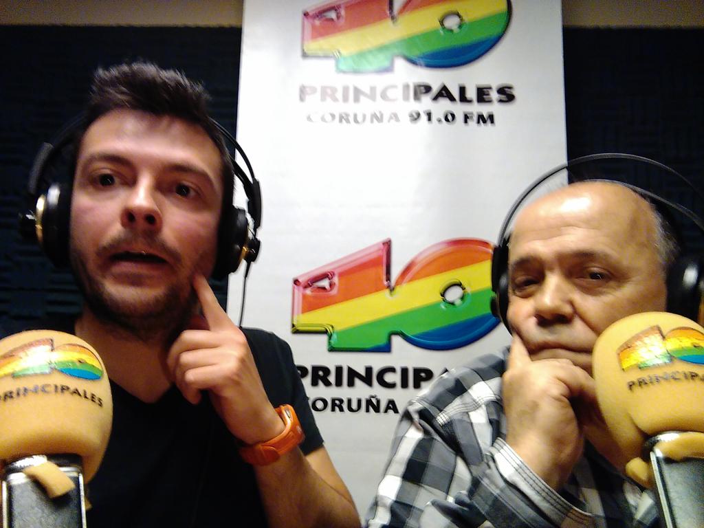 iagogarcia84's tweet photo. El maestro #cañita listo para el #streamingyu!!! VAMOOOOS! @vodafoneyu http://t.co/HvPQev7Fi9