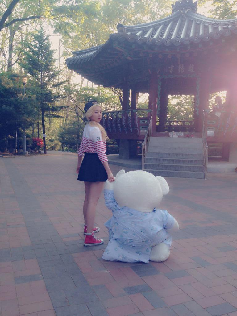 officialLABOUM's tweet photo. [#해인 #붐돌이] 드디어 다 왔어요!! 조금만 더 가면 앉아서 쉴 수 있어요 힘을내요 붐돌이♪ http://t.co/McfwKkHPnr