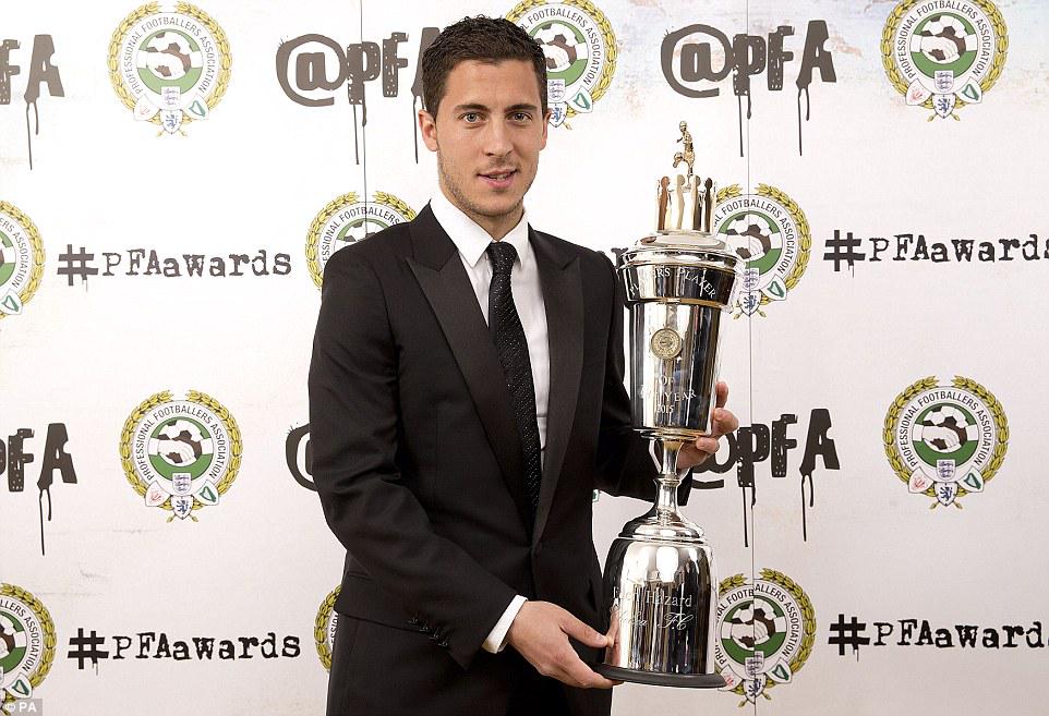 KABAR_CHELSEA's tweet photo. Eden Hazard http://t.co/ysf2U9ca07