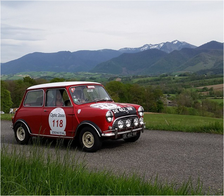 Morrissette_Rac's tweet photo. Retour en images sur le Tour Auto 2015 -- http://t.co/OoVFSk6jf4 #TourAuto #TourAuto2015 #FigaretAuto http://t.co/rTsCdceOil