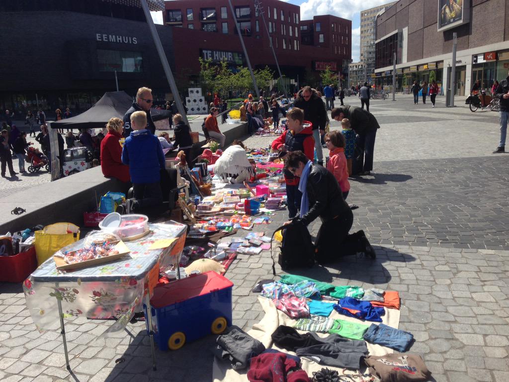 Ook spulletjes op <a href="/Eemplein033/">Eemplein Amersfoort</a> #033pp voldoende wind <a href="/Olymolen/">Olymolen Eemplein033</a>