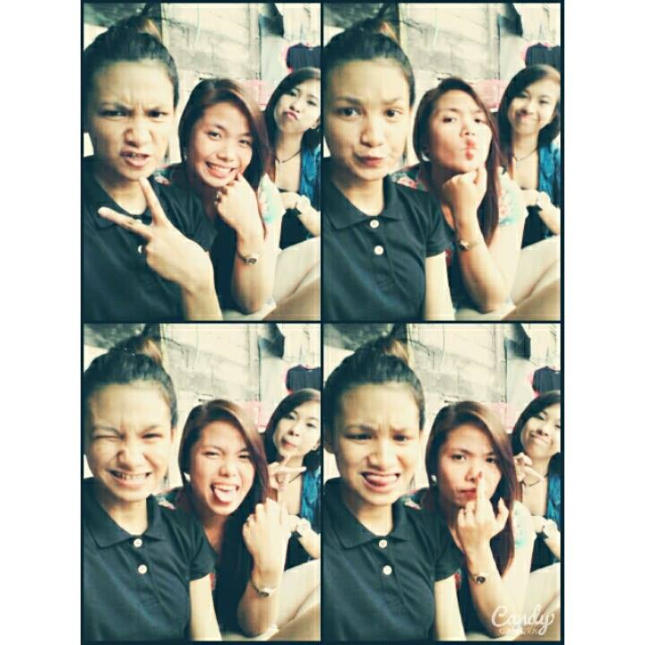 Ninnyyaanggg's tweet photo. Earlier with my girls♥☺ @OhhHellonna #phaneng http://t.co/7Ukj1Te27r